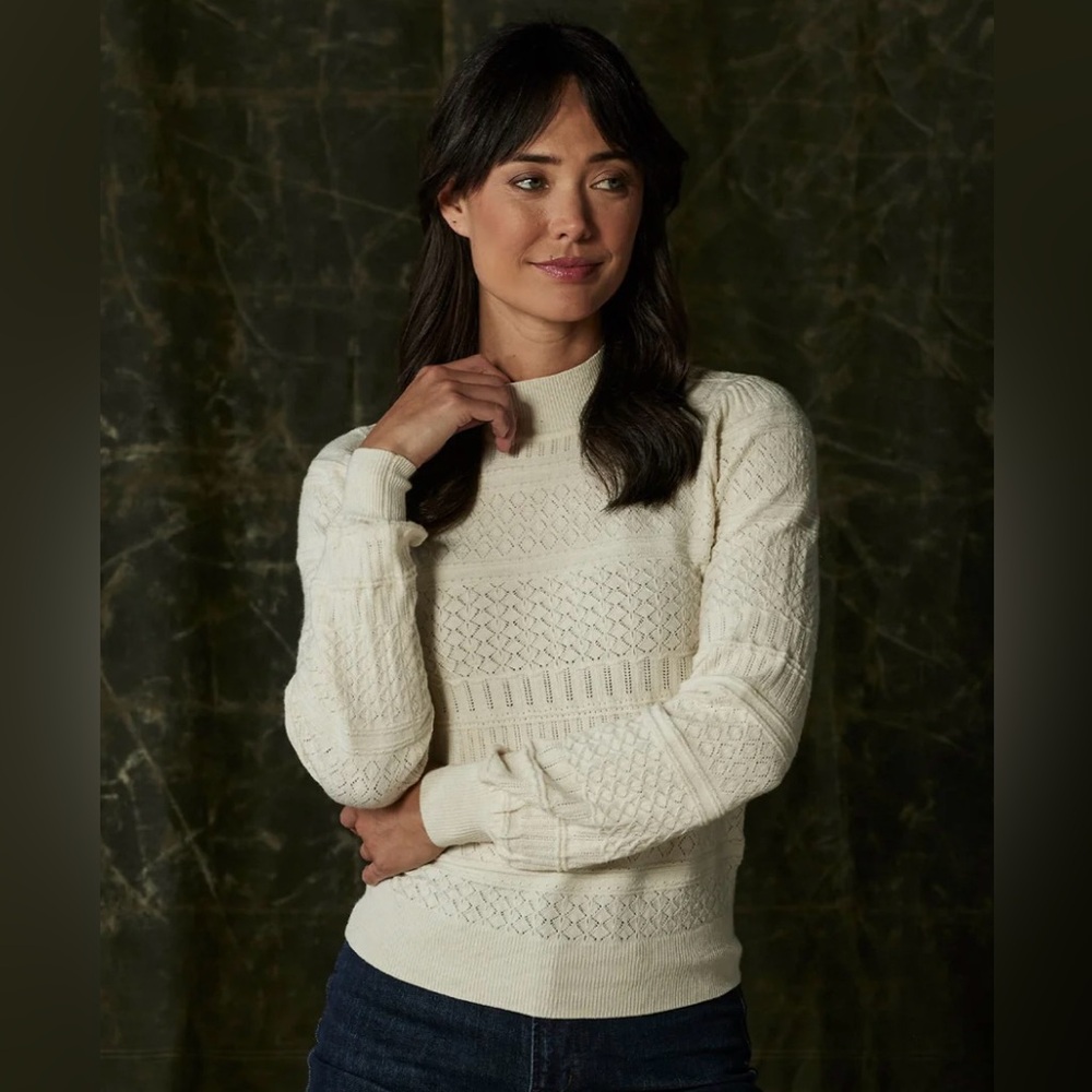 THE NORMAL BRAND Olivia Pointelle minimalist Sweater Size Small